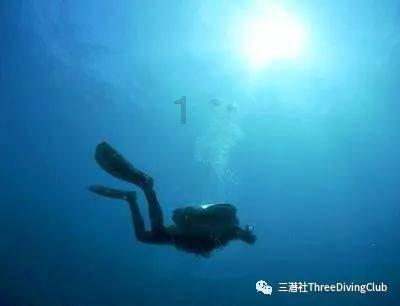 兵团第十一届青少年速度滑冰锦标赛举行
